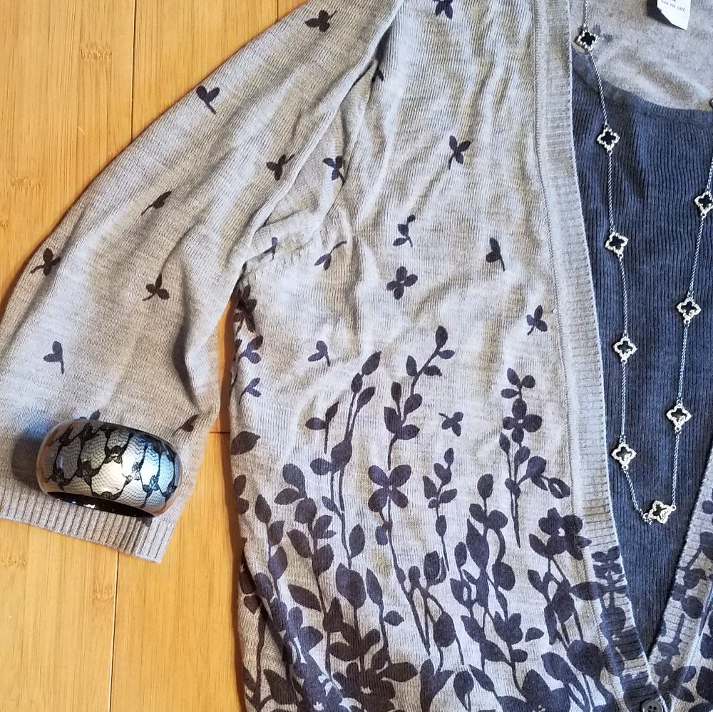 C.D.Daniels faux top grey sweater set 1x